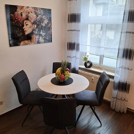 Neu Renovierte In Vogtland * Oelsnitz (Vogtland)